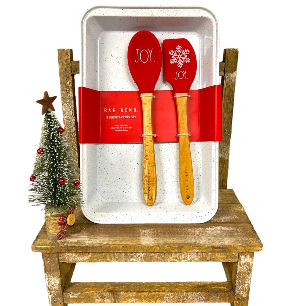 Rae Dunn Christmas Baking Set